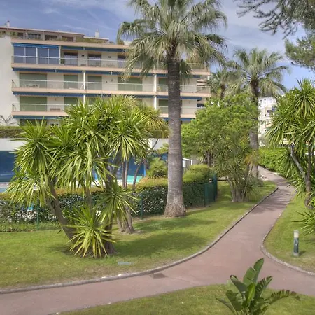 Eden Park 3 Pieces 4 Etoiles 100m Des Plages Piscines Parking Cannes